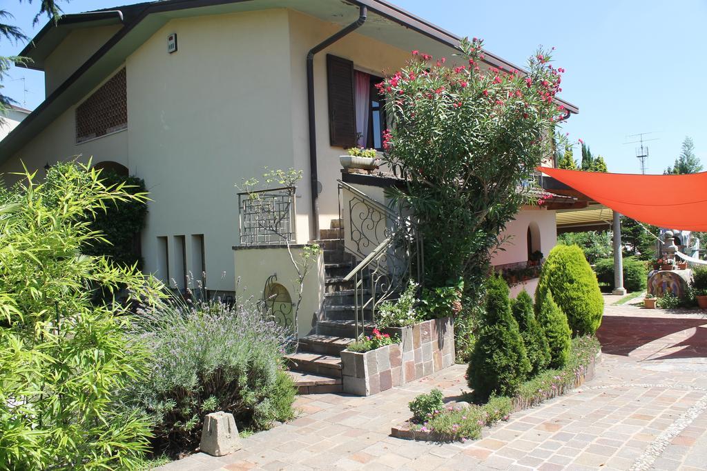 Cassano Magnago B&B Artistic House מראה חיצוני תמונה