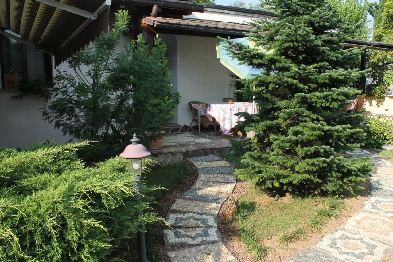 Cassano Magnago B&B Artistic House מראה חיצוני תמונה